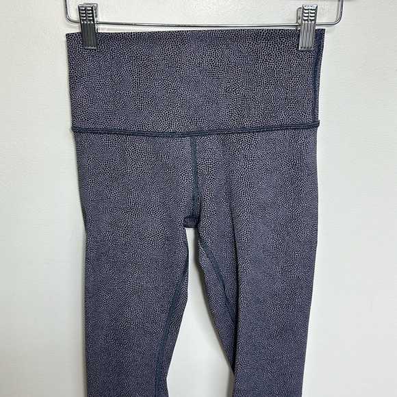 Lululemon Wunder Under Hi-Rise Tight Luxtreme 28" Disperse Dusky Lavender 4 - Picture 8 of 12